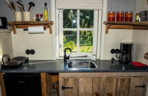 Tuitjenhorn House | Romantic and very cozy vacation home - Stolpje 't Veldzicht