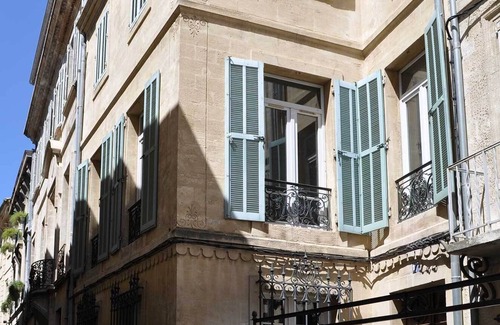 Avignon City Centre Apartment | Romantic Appartement in Avignon Intra Muros with Parking close by