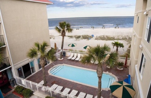 Tybee Island Hotel | Romantic Beach Room w/Private Balconies, Partial Ocean Views, & Free WiFi