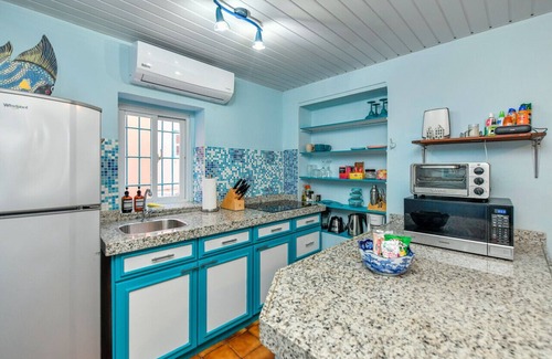 De Bruynewijk Villa | Romantic Beachfront One-Bedroom Villa