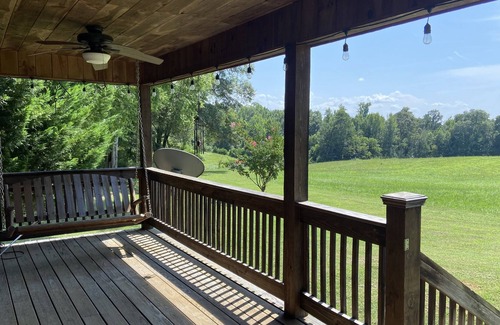Moore Cabin | Romantic Cabin