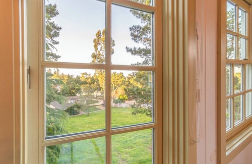 Monterey House | Romantic Carmel Cottage: Ocean & Country Views