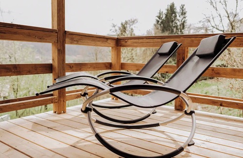 Vorra Ski Chalet | Romantic Chalet Vogelnest | Peace & Comfort in Nature of Franconian Switzerland
