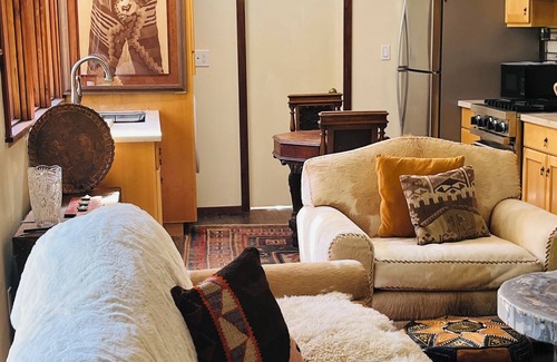 Jack's Peak Cottage | Romantic Cottage Guesthouse Carmel-By-The-Sea -Private Spa, Gardens, on 23 Acres