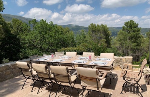 Seillans Villa | Romantic elegant villa with private pool, park and spectacular views