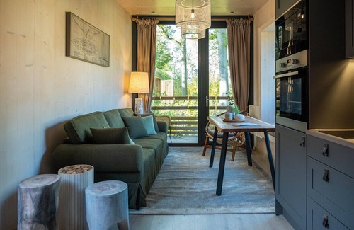 Maubray Cottage | Romantic Forest Hideaway