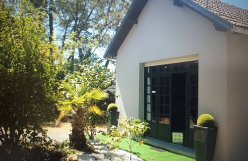 Saint-Brevin-les-Pins House | Romantic gîte with spa for a romantic night in