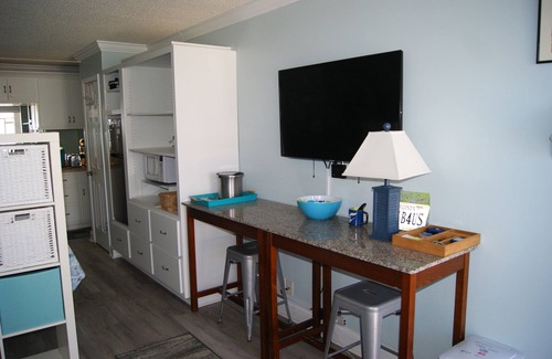 Ocean Isle Beach Condo | Romantic Get-away For Two