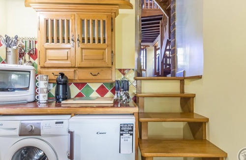 Gavray Apartment | Romantic getaway in a detached house in Gavray-sur-Sienne