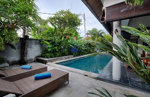 Pererenan Villa | Romantic Getaway 1BR Villa, Canggu! 8Min Drive To Batu Bolong Beach! W/Pool!