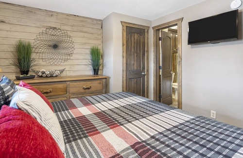 Indian Point Villa | Romantic Getaway on the Shores of Table Rock Lake - Indian Point (C18)
