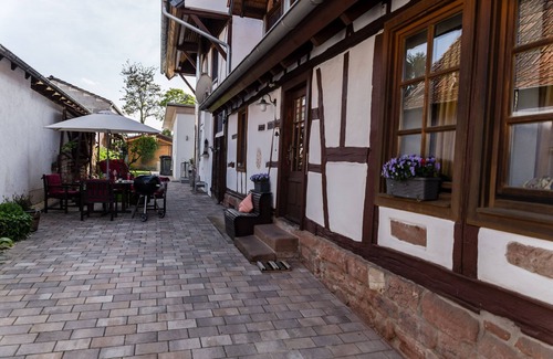 Billigheim-Ingenheim House | * Romantic half-timbered holiday home in the South Palatinate - here is the PFALZCARD