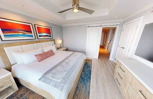 Charlotte Harbor Hotel | Romantic King Studio – Idea to watch Sunsets Over the Harbor