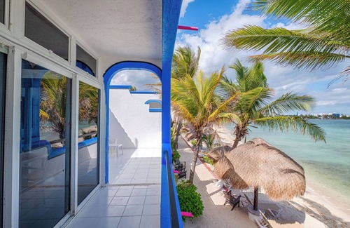 Akumal Condo | Romantic King Studio Suite - Del Sol Beachfront