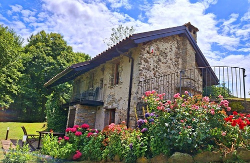 Mombarcaro House | Romantic Little House