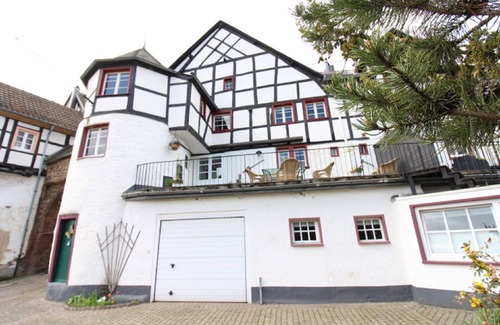 Reifferscheid House | Romantic living in a historic ambience