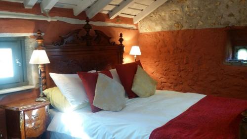 Sourzac House | Romantic Mill Cottage 30 min from Bergerac France
