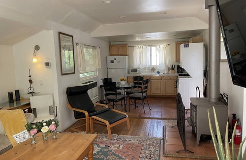 Fern Valley Cabin | Romantic One Bedroom Cabin With Hot Tub and Large Patio
