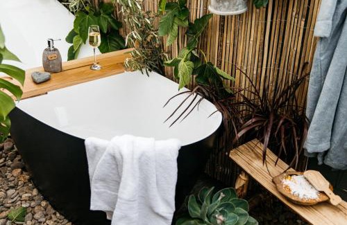 Dromana House | Romantic retreat in Mornington Peninsula Heartland