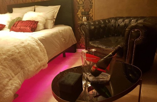 Saint-Zacharie Bed & Breakfast | Romantic room rental in Provence