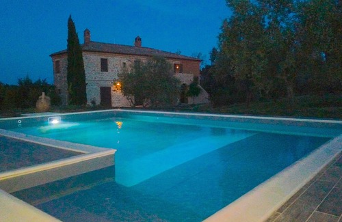 Casamaggiore Apartment | Romantic studio in an ancient farmhouse on the border between Tuscany and Umbria