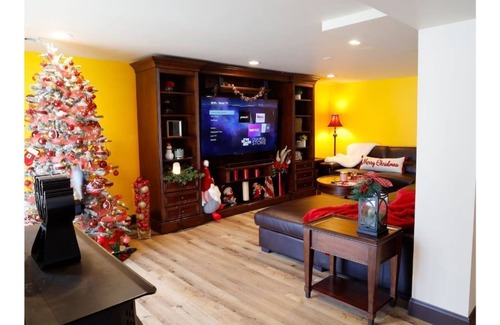 Marengo Apartment | Romantic Spa Getaway for Two! Or One!