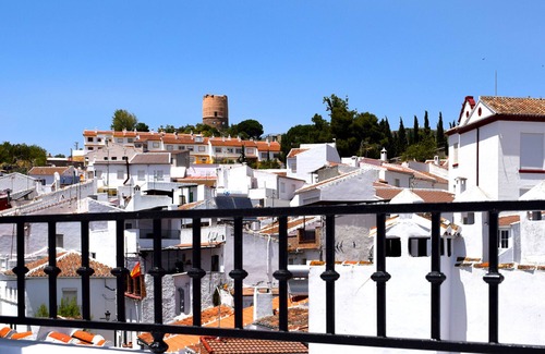 Yunquera Apartment | Romantic study or hiking