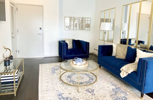 Lenox Condo | Romantic Upscale Buckhead 1bdrm Condo w/view