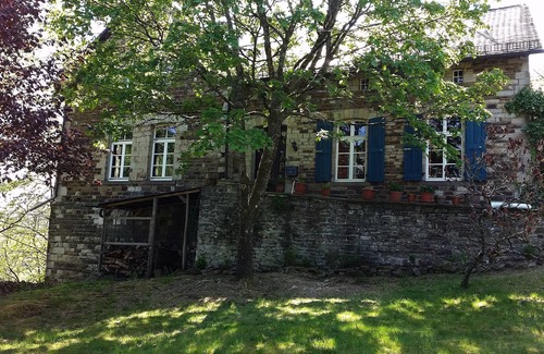 Schladern House | Romantic vacation in the oldest surviving school directly at the nature trail victory