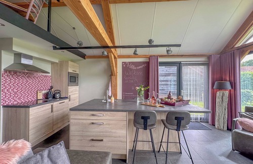 Alphen House | Romantic Villa full of luxury and comfort