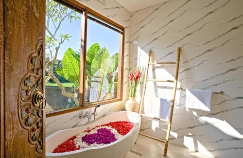 Melayang Villa | Romantic Villa in Ubud Private Pooll and Rice Fields View