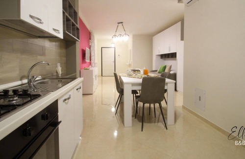 Barletta Bed & Breakfast | Romantica stanza\monolocale giusta per vacanze relax, a minuti