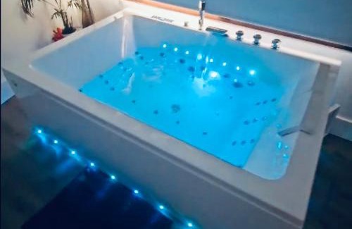 Albanchez de Magina Apartment | Romantico magina - Jacuzzi privado Jaen