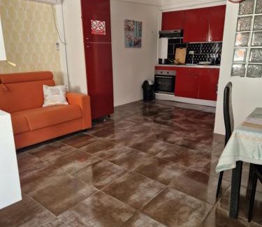Sainte-Clotilde Centre Apartment | ROMARIN