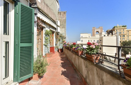 Rione II Trevi Apartment | Rome at Your Feet with Terrace ★