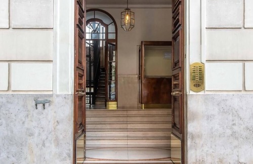 San Giovanni Apartment | Rome Central Rooms: Double/Twin Room with Single Beds