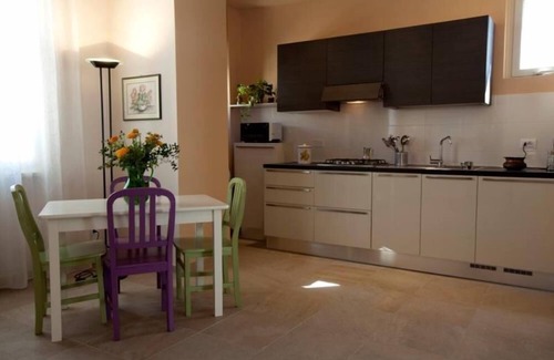Trastevere Apartment | Rome: SUN OF ROME IN TRASTEVERE - APPARTAMENTO A