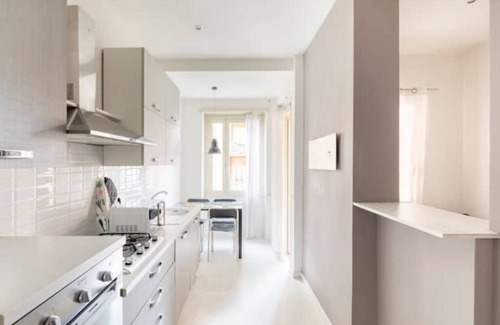 Quartiere XXII Collatino Apartment | [Rome -Tiburtina Station]-Metro-Wi-Fi-Netflix