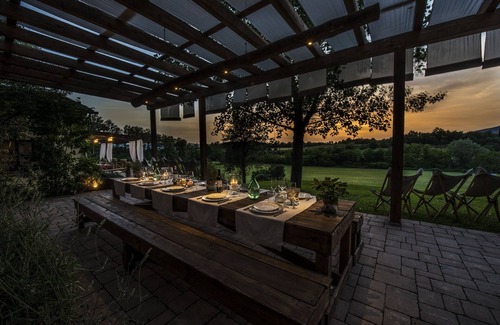 Terranuova Bracciolini Villa | Romignano wine farm. Your villa in TUSCANY.