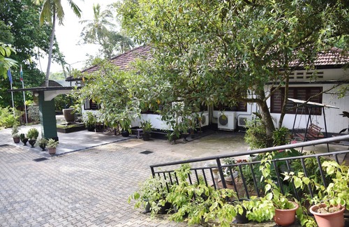 Unawatuna House | Ronan Residency a serene eco "The Ultimate Sri Lanka Escape – 7-Day Adventure"