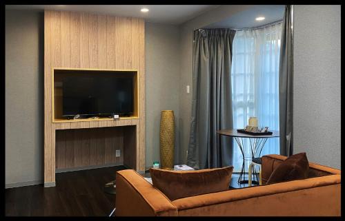 Isahaya House | Rong Hua Grand Hotel 榮華グランドホテル