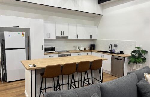 Broken Hill Apartment | Roof Top Twin Ensuite CBD Apartment