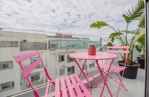 Agdal Apartment | 🌟 Rooftop Apt Near Arribat Center Mall + ☀️ Terrace