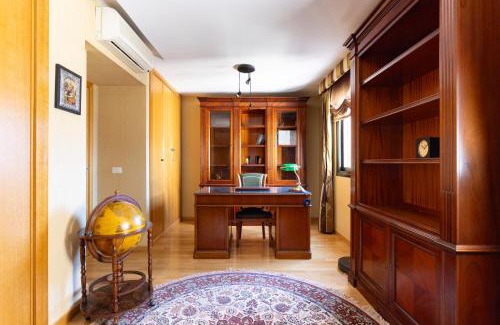 Santa Cruz de Tenerife Apartment | Rooftop Cityview Classic Suite
