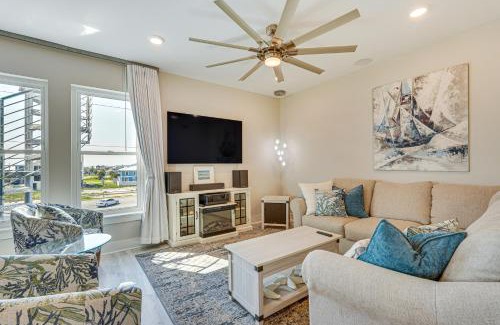 Mexico Beach House | Rooftop Deck and Hot Tub Mexico Beach Home!