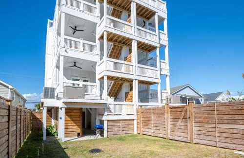 North Carolina Coast House | Rooftop Hot Tub - Second Row Pet Friendly