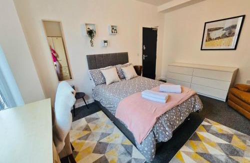 Hope Street House | Room 1 Shared House in L7