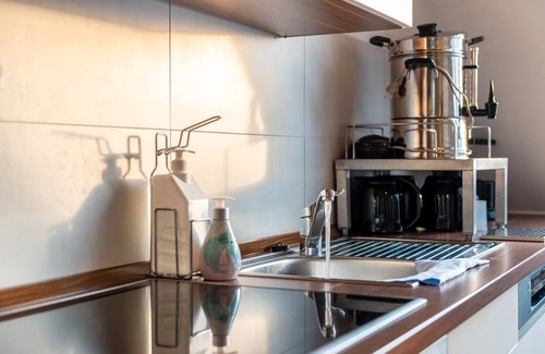 Reichenau Apartment | 'Room 1' with Shared Garden and Wi-Fi
