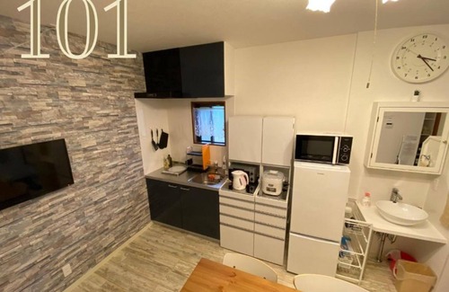 Minato Apartment | Room 101 ground floor 5 minutes by boat to USJ - 101/Osaka Ōsaka