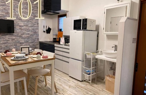 Minato Apartment | Room 101 ground floor 5 minutes by boat to USJ - 101/Osaka Ōsaka